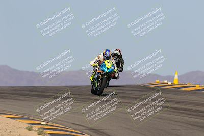 media/Oct-08-2023-CVMA (Sun) [[dbfe88ae3c]]/Race 3 Amateur Supersport Middleweight/